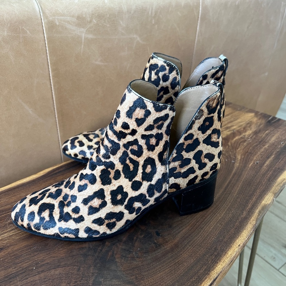 Franco Sarto Reeve 2 - Calf Hair Leopard Booties size 7.5